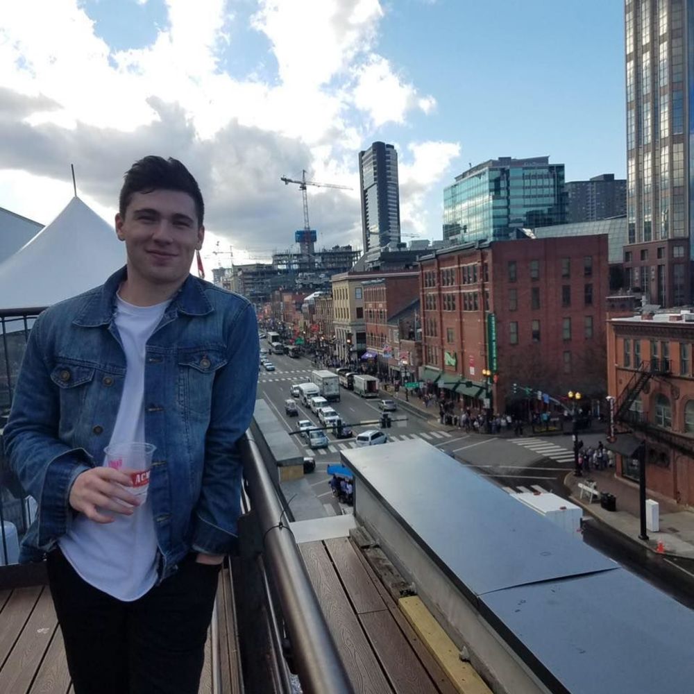 Meet your Posher, Nick